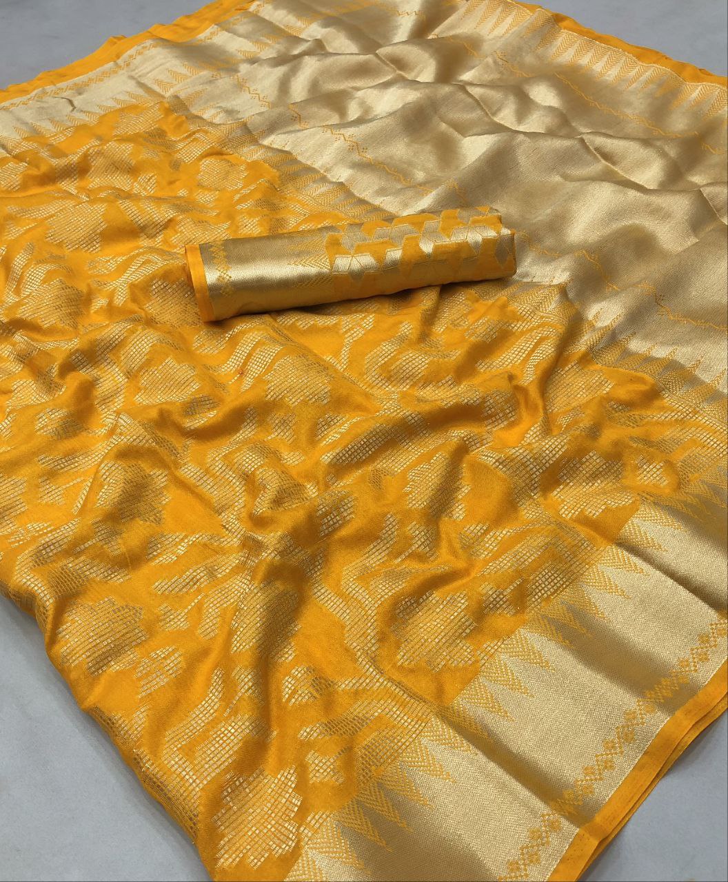 #Color_Yellow
