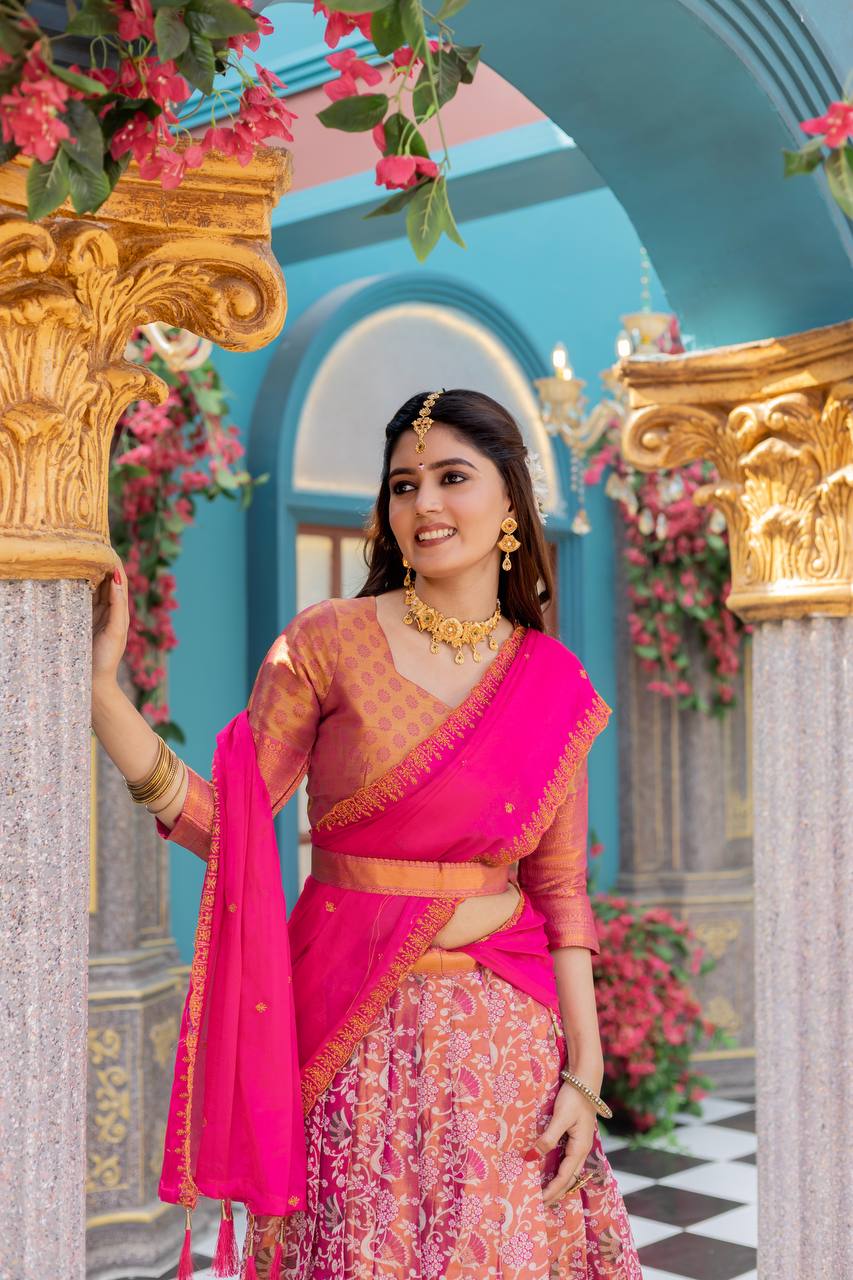 #Color_Pink