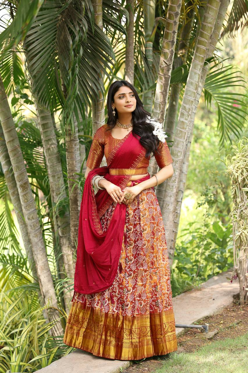 #Color_Maroon