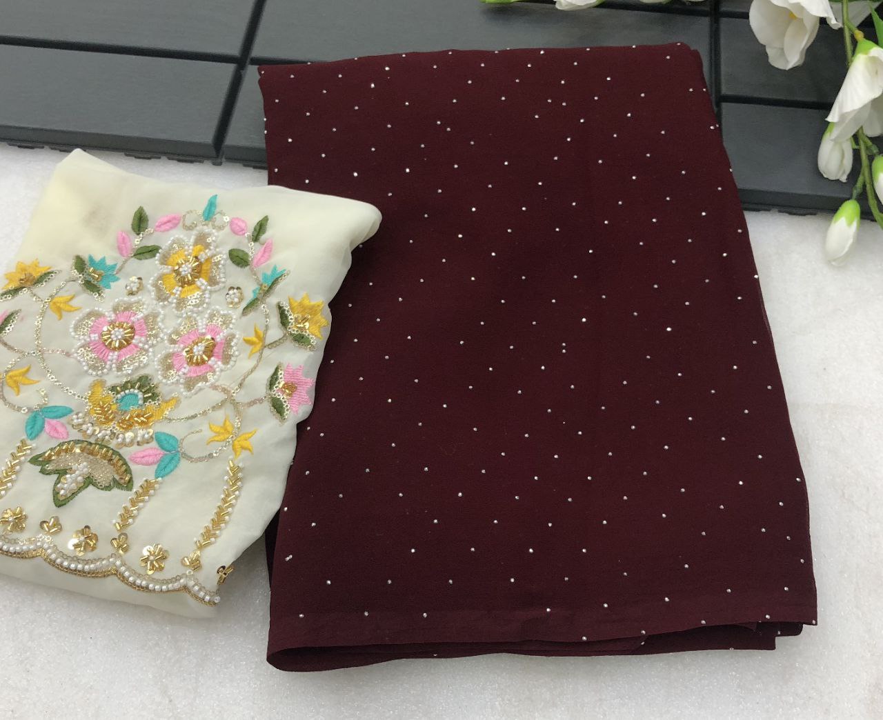#Color_Maroon