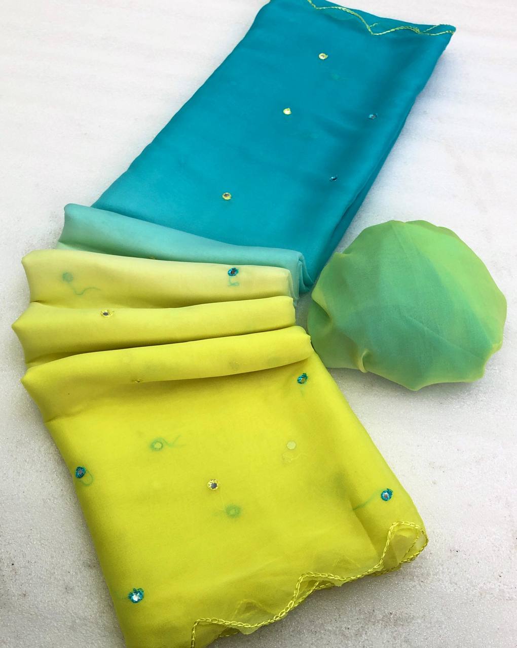 #COlor_Yellow