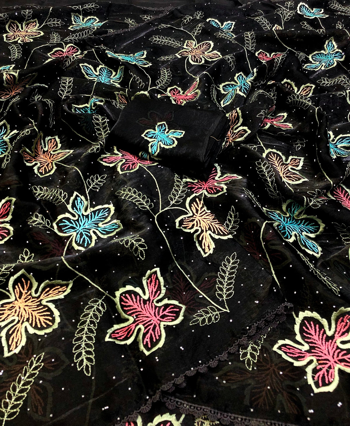 #Color_Black