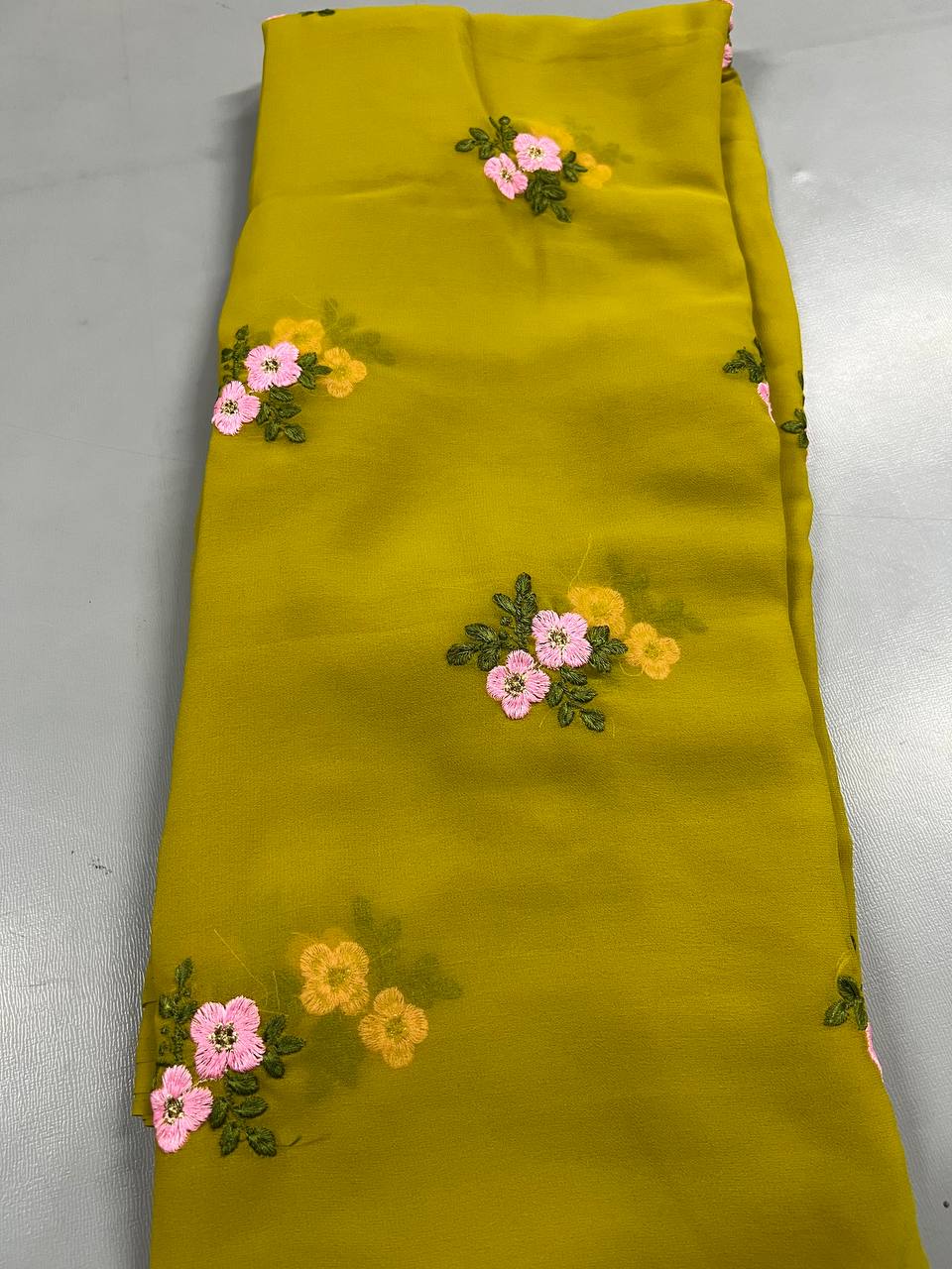 Soft Linen Printed, Furr & Foil Work Sarees with Blouse