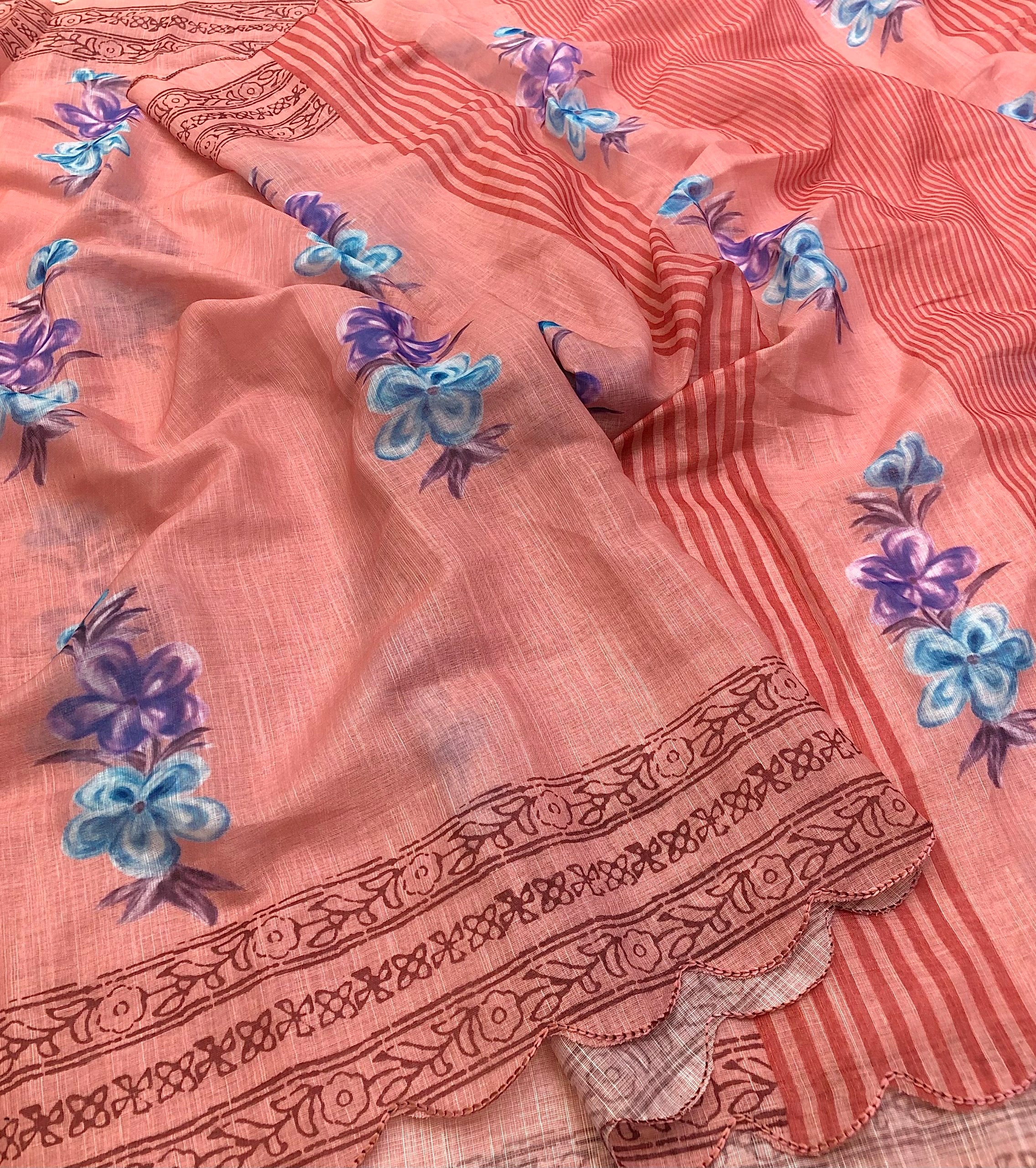 #Color_Peach