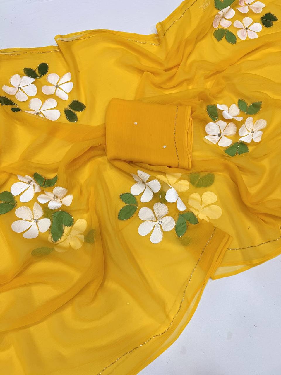 #Color_Yellow