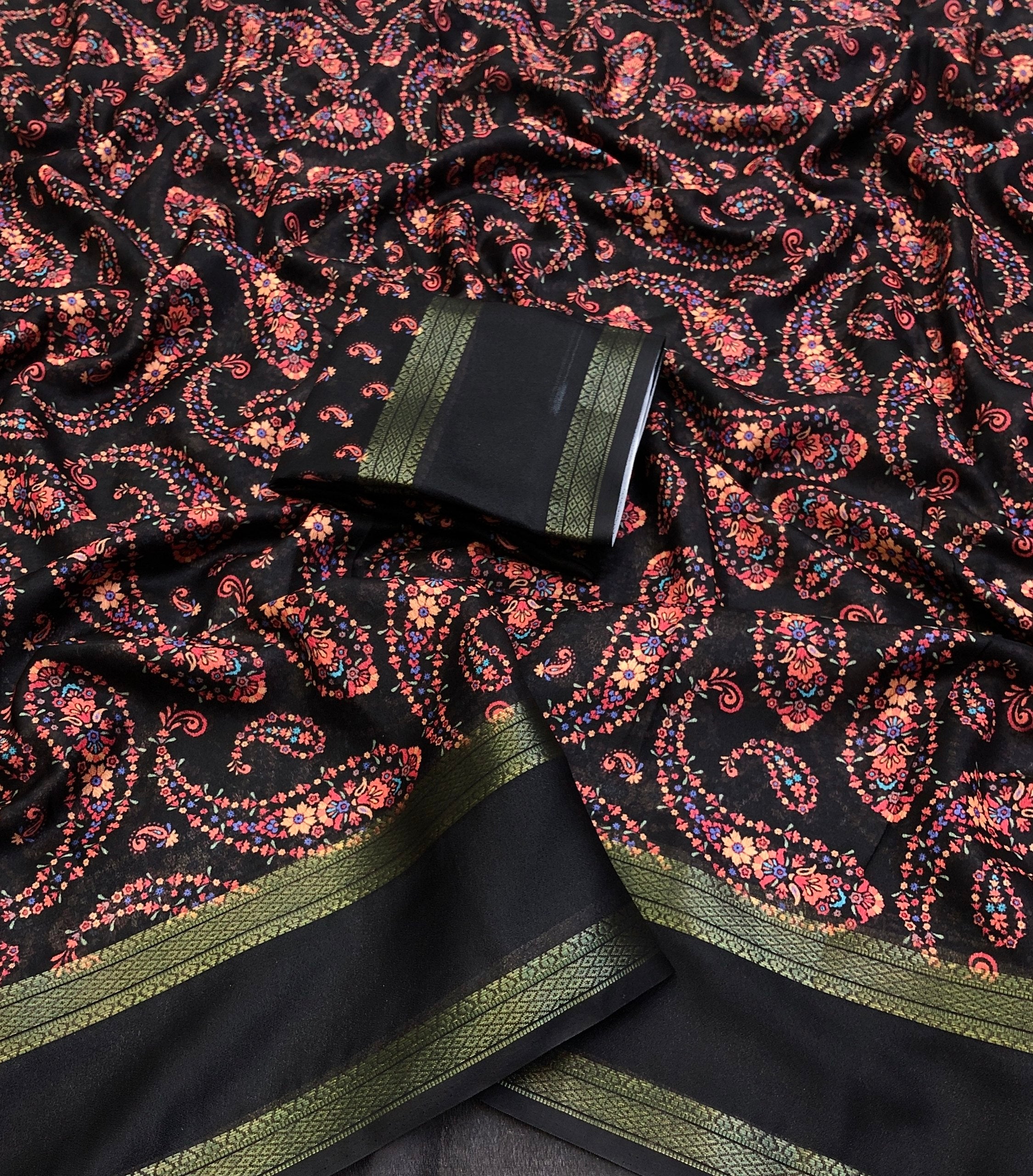 Luvina 3 Marsh mellow Ajrakh Digital Printed Saree