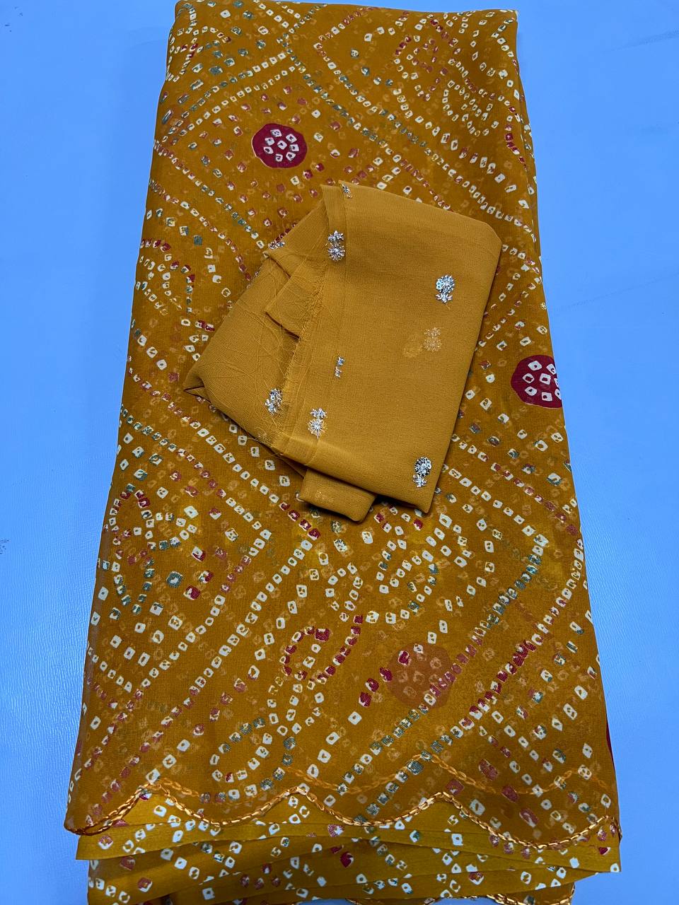 Soft Linen Printed, Furr & Foil Work Sarees with Blouse