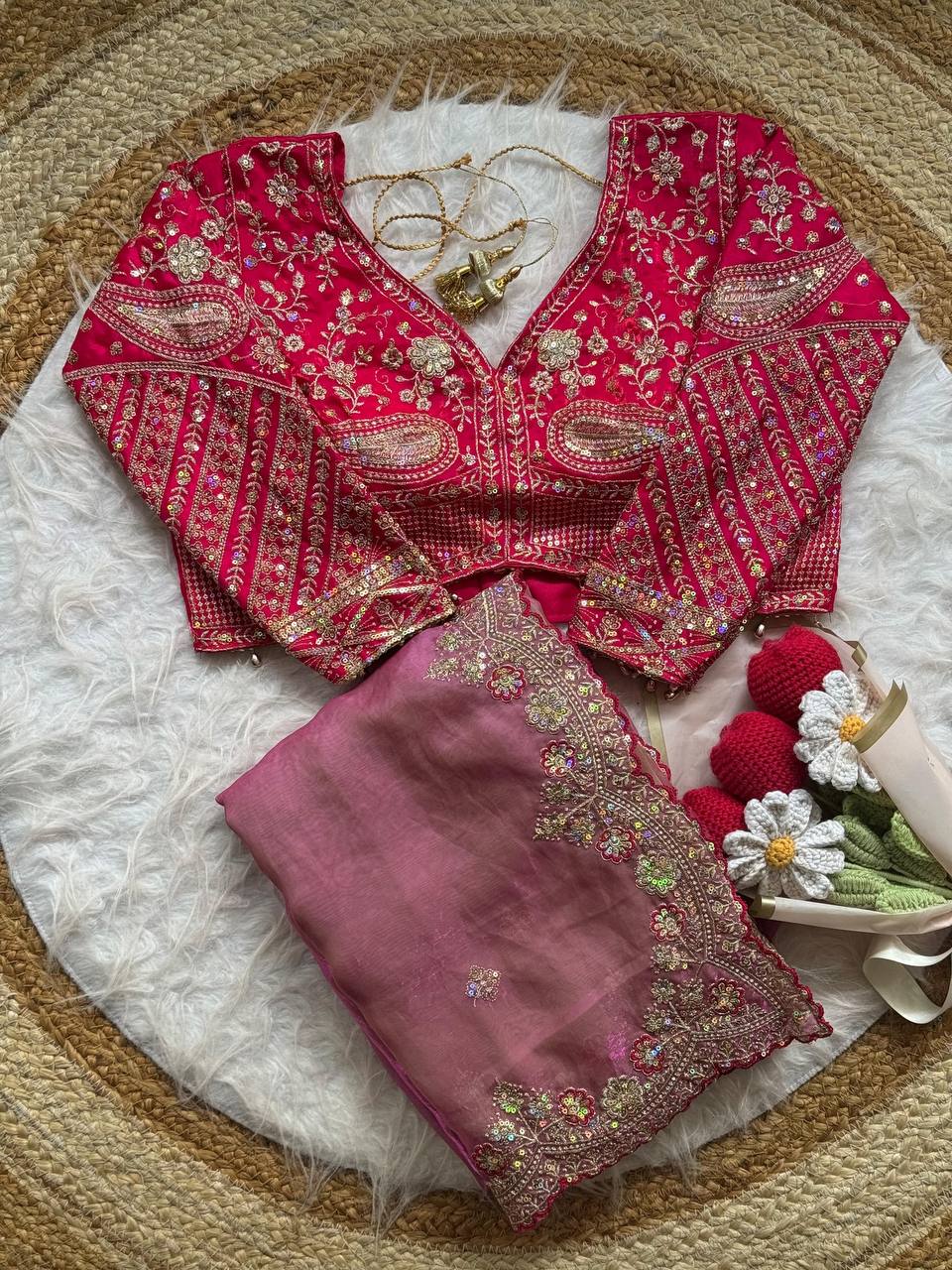 #Color_Pink