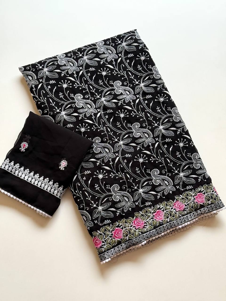 #Color_Black