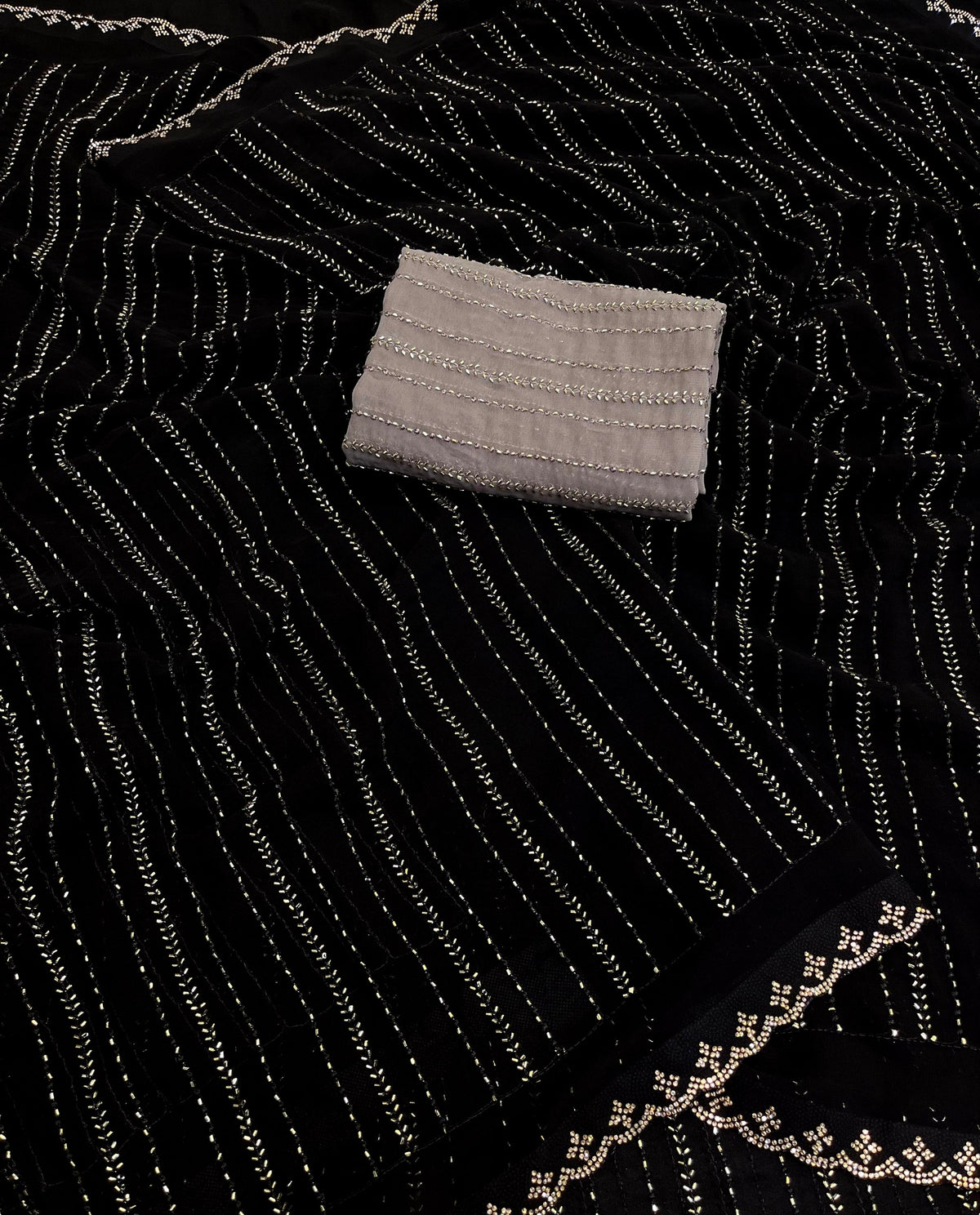 #Color_Black