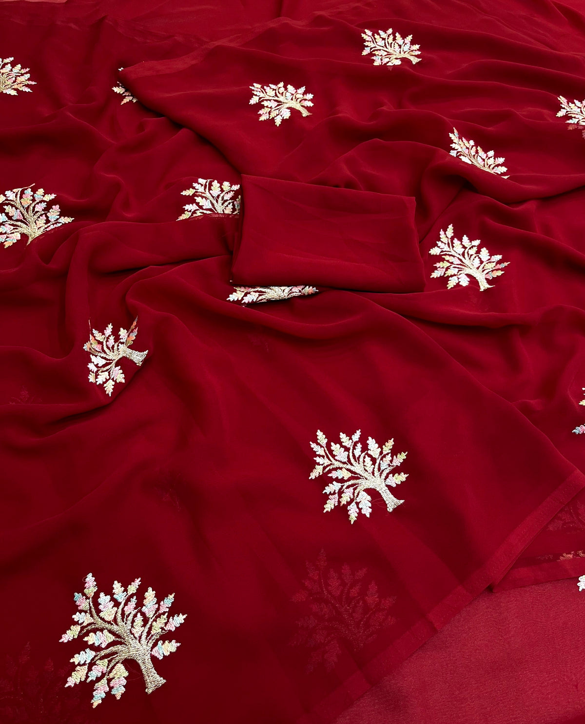 #Color_Maroon