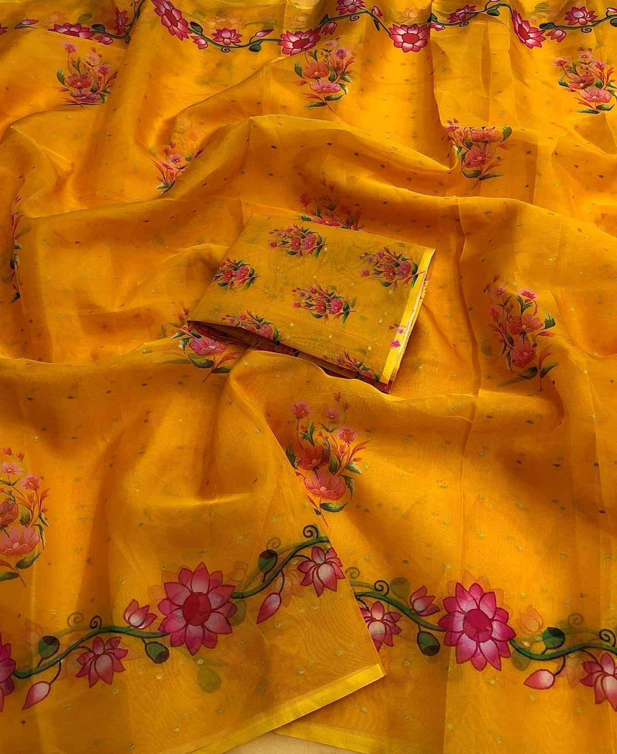 #Color_Yellow