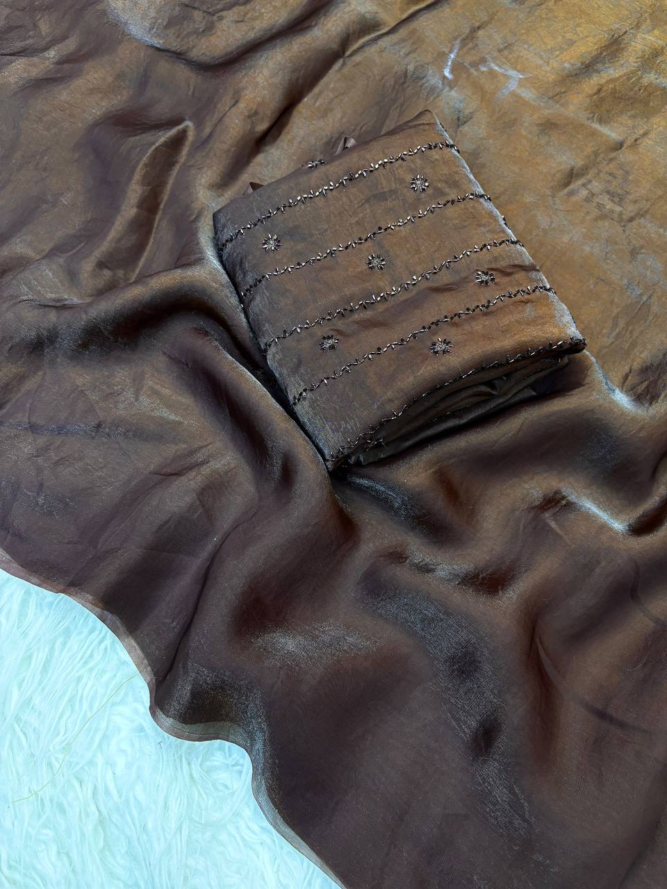 #Color_Brown