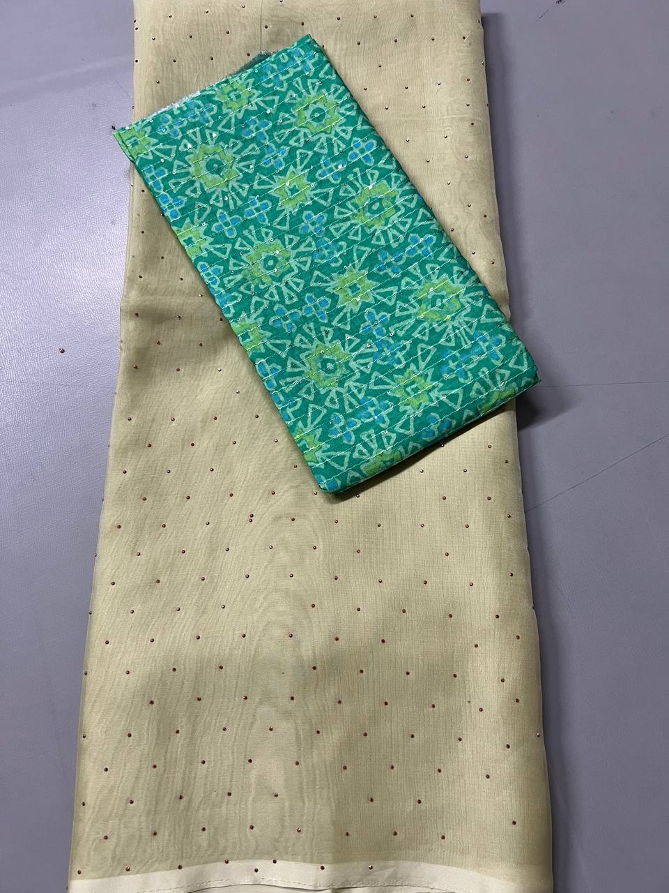 Soft Linen Printed, Furr & Foil Work Sarees with Blouse