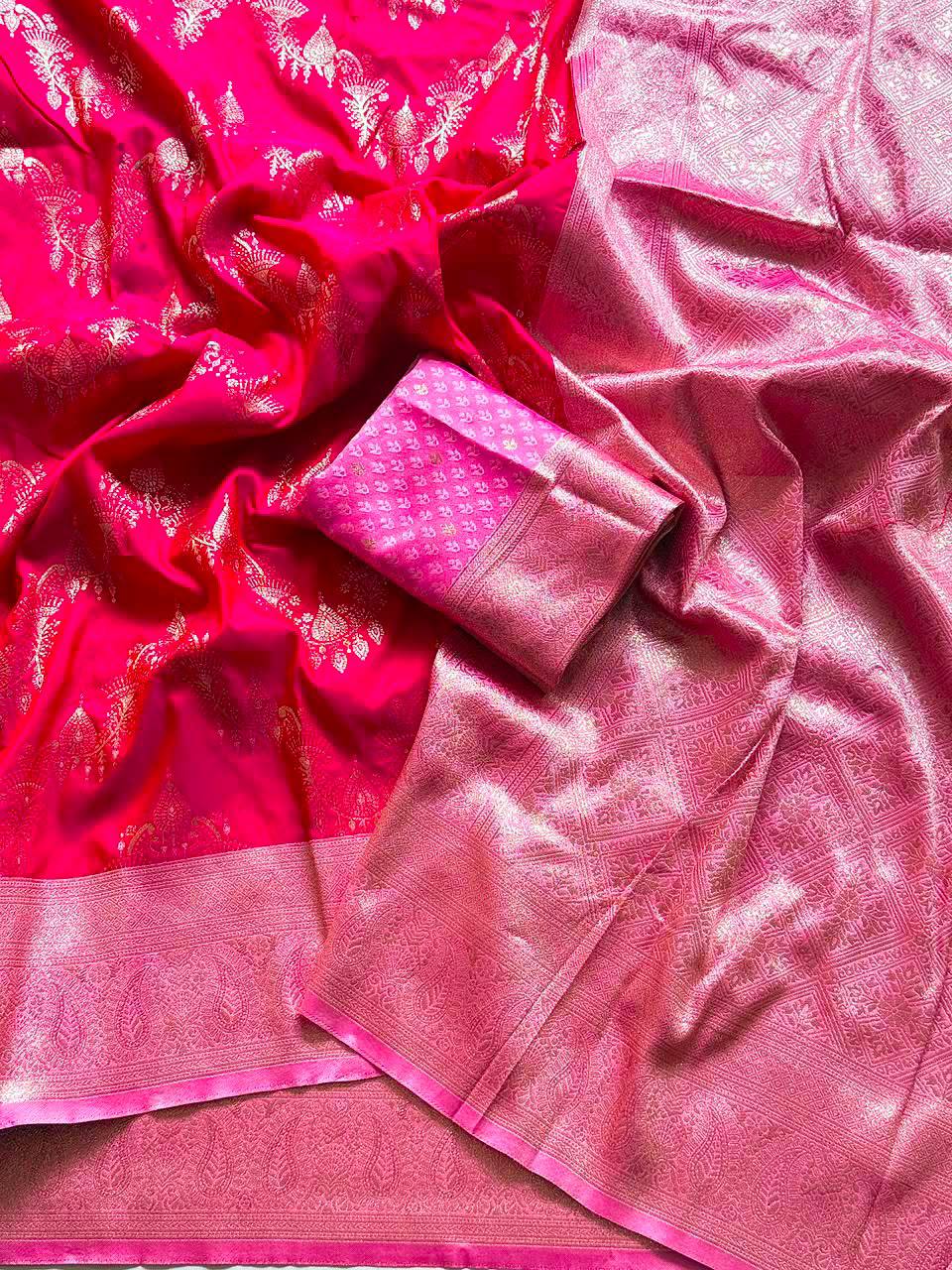 #Color_Pink