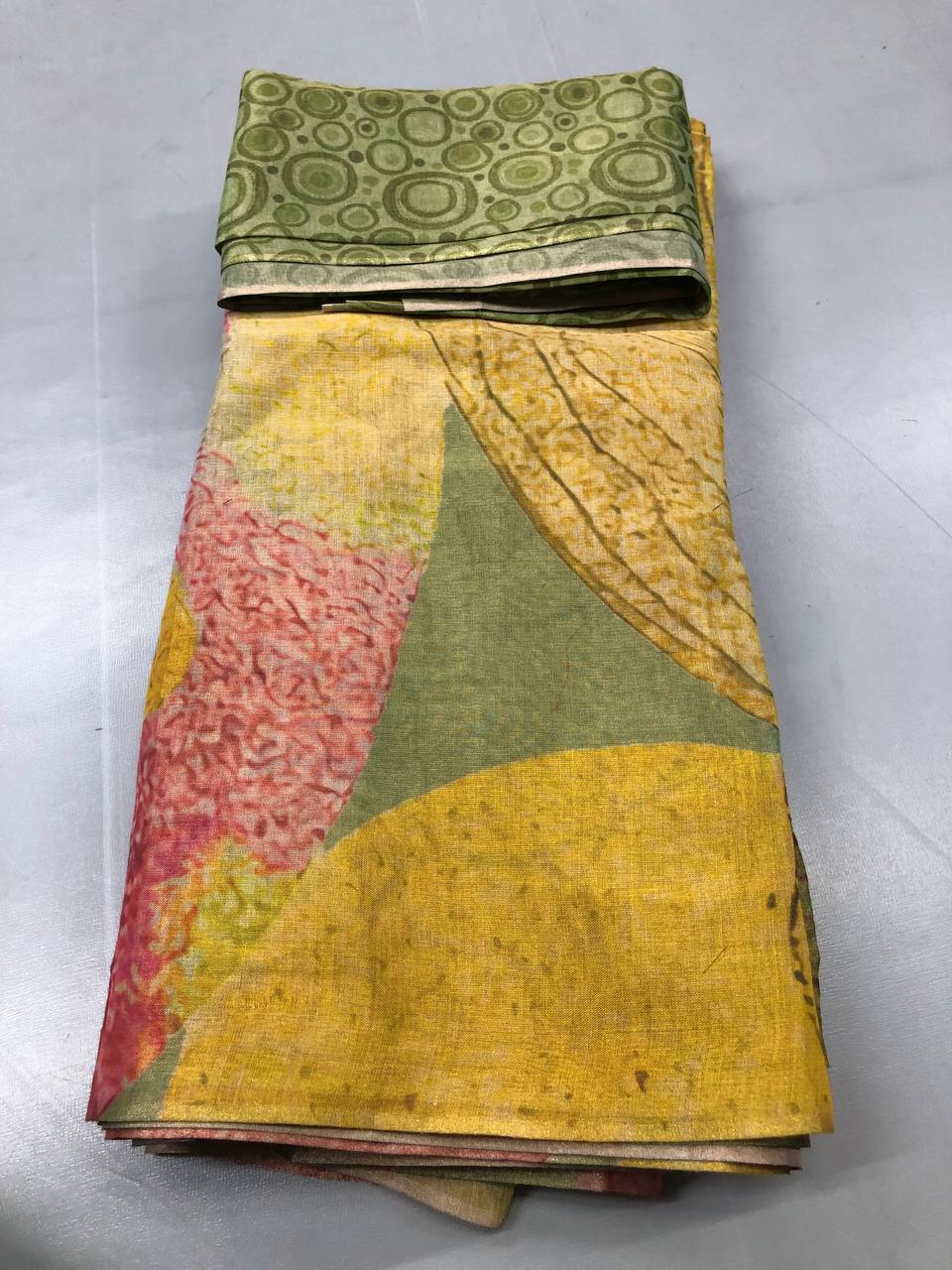 Soft Linen Printed, Furr & Foil Work Sarees with Blouse