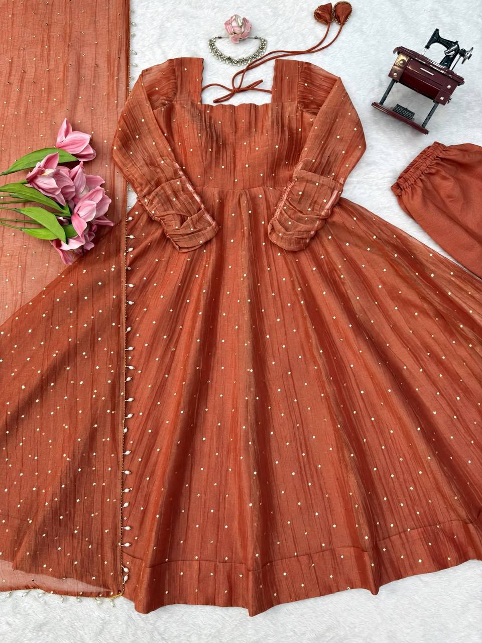 #COlor_Orange