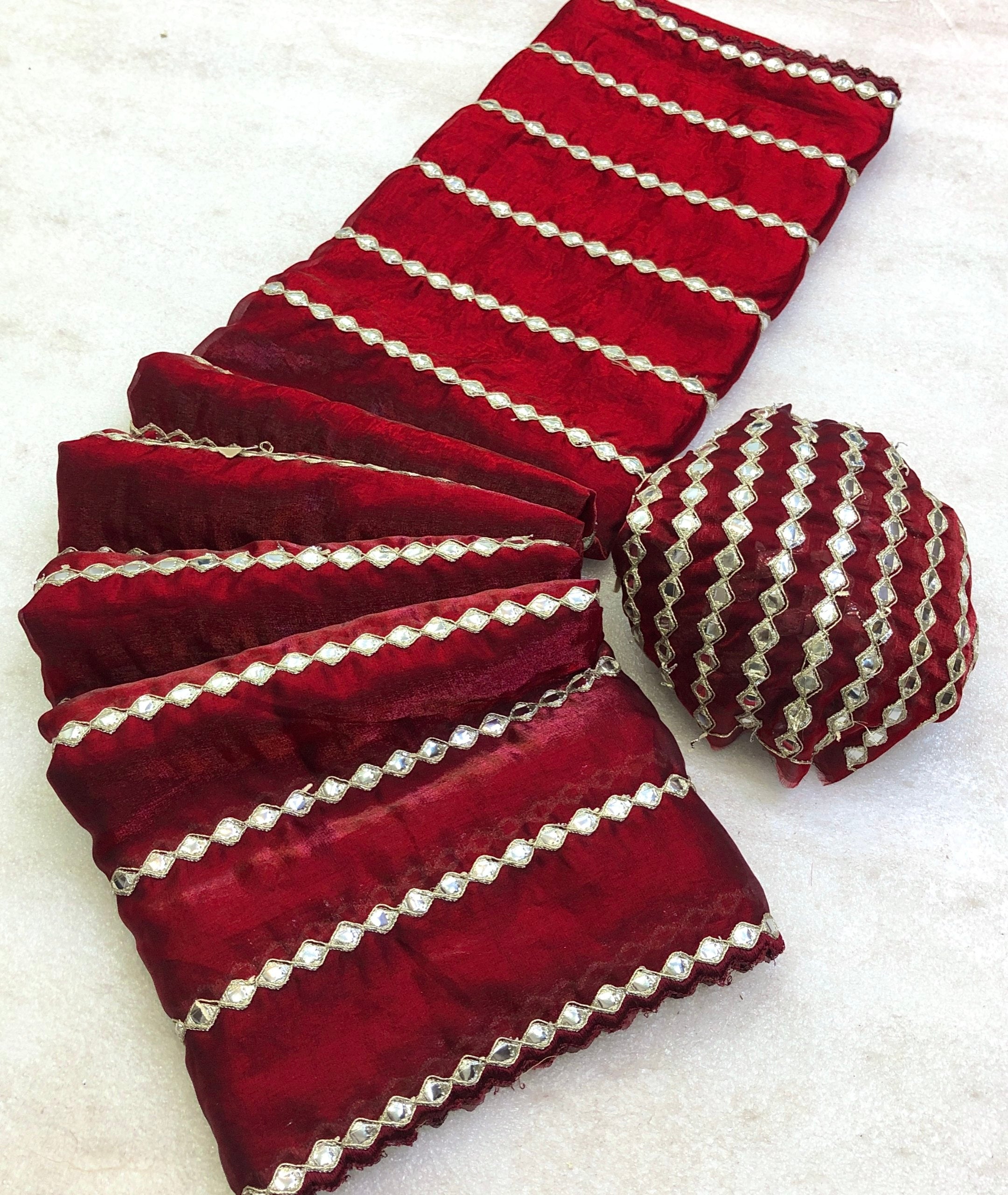 #Color_Maroon