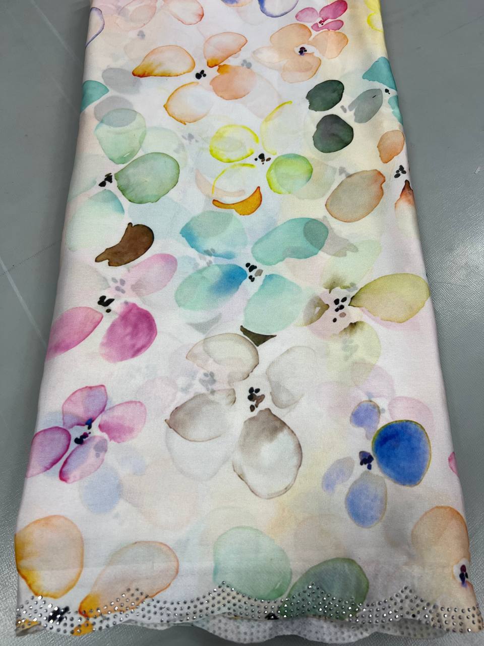 Soft Linen Printed, Furr & Foil Work Sarees with Blouse