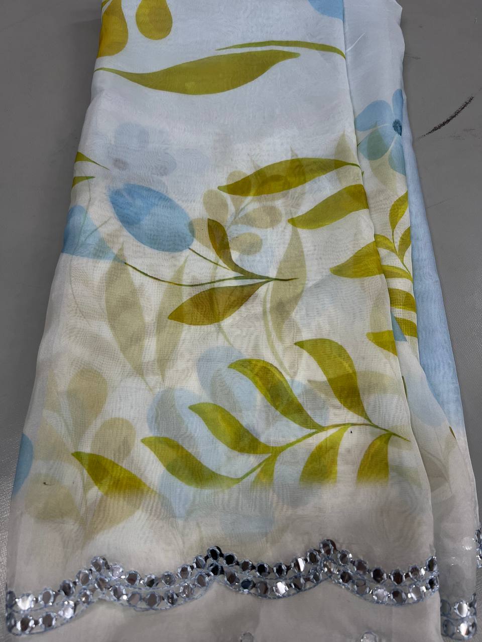 Soft Linen Printed, Furr & Foil Work Sarees with Blouse