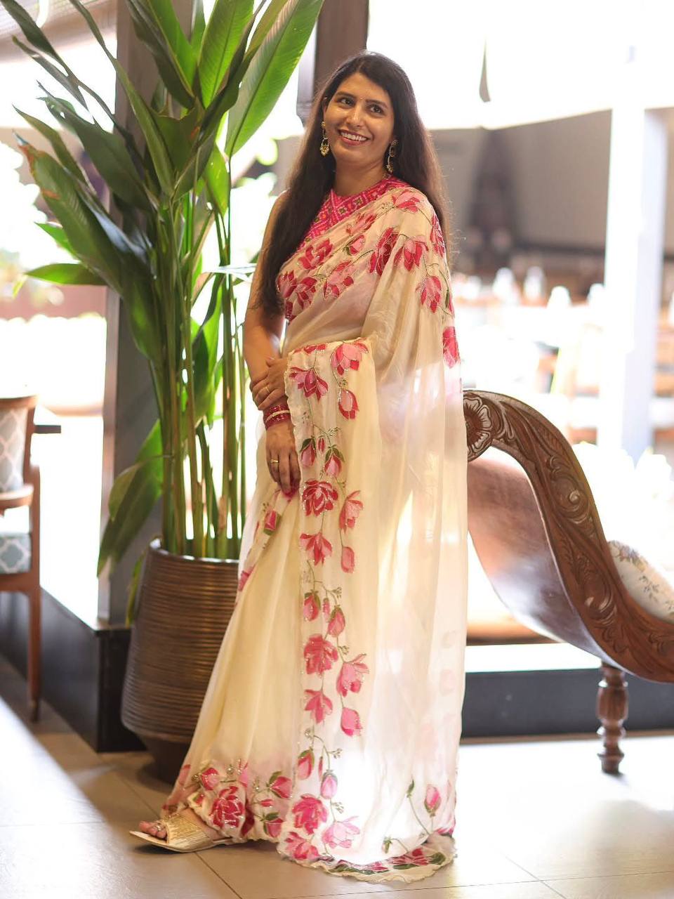 Meher Tebi Silk Val Moti Handwork Saree