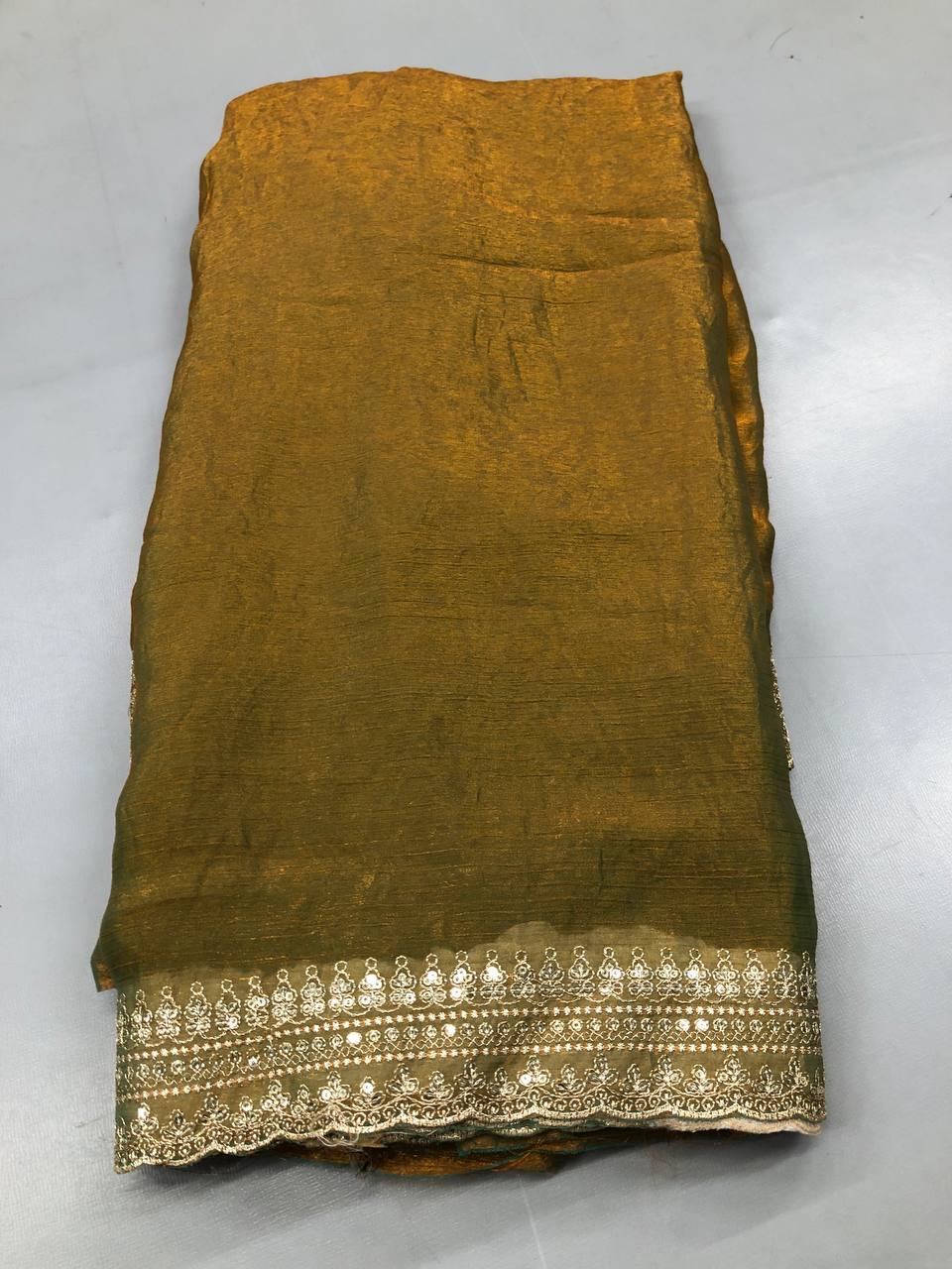 Fancy Sarees Without Blouse