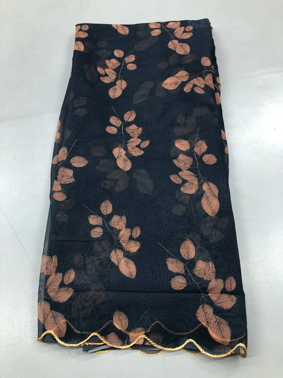 Fancy Sarees Without Blouse