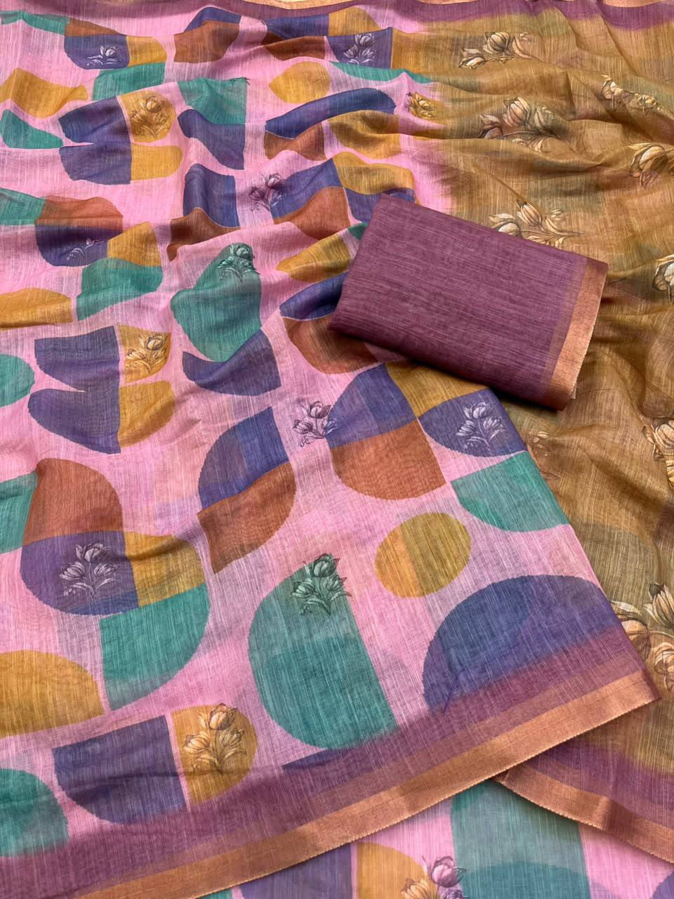 #Color_Pink