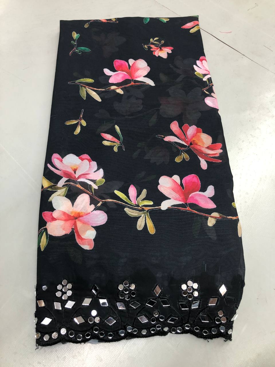 FANCY SAREES WITHOUT BLOUSE