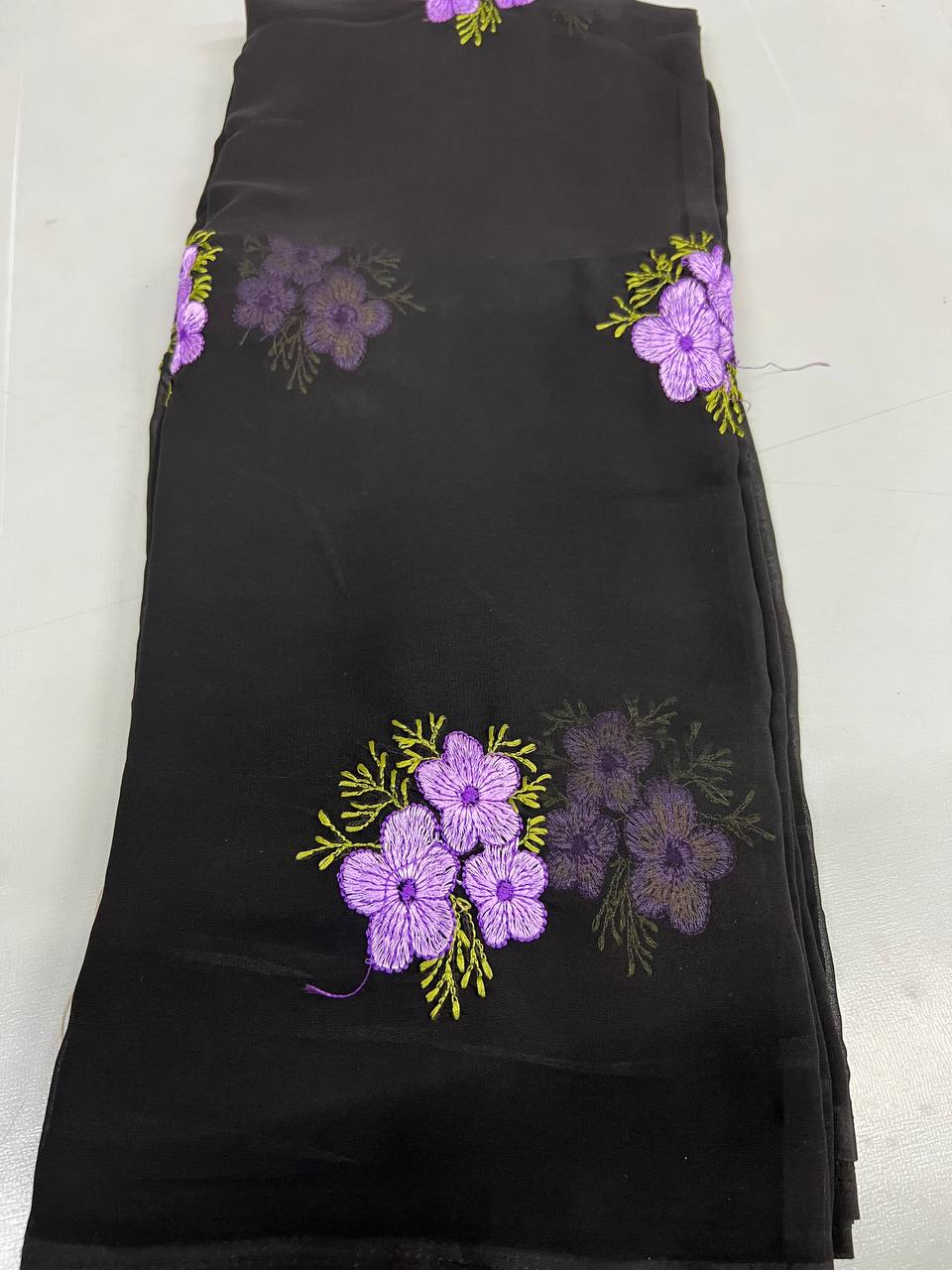 Fancy Sarees Without Blouse