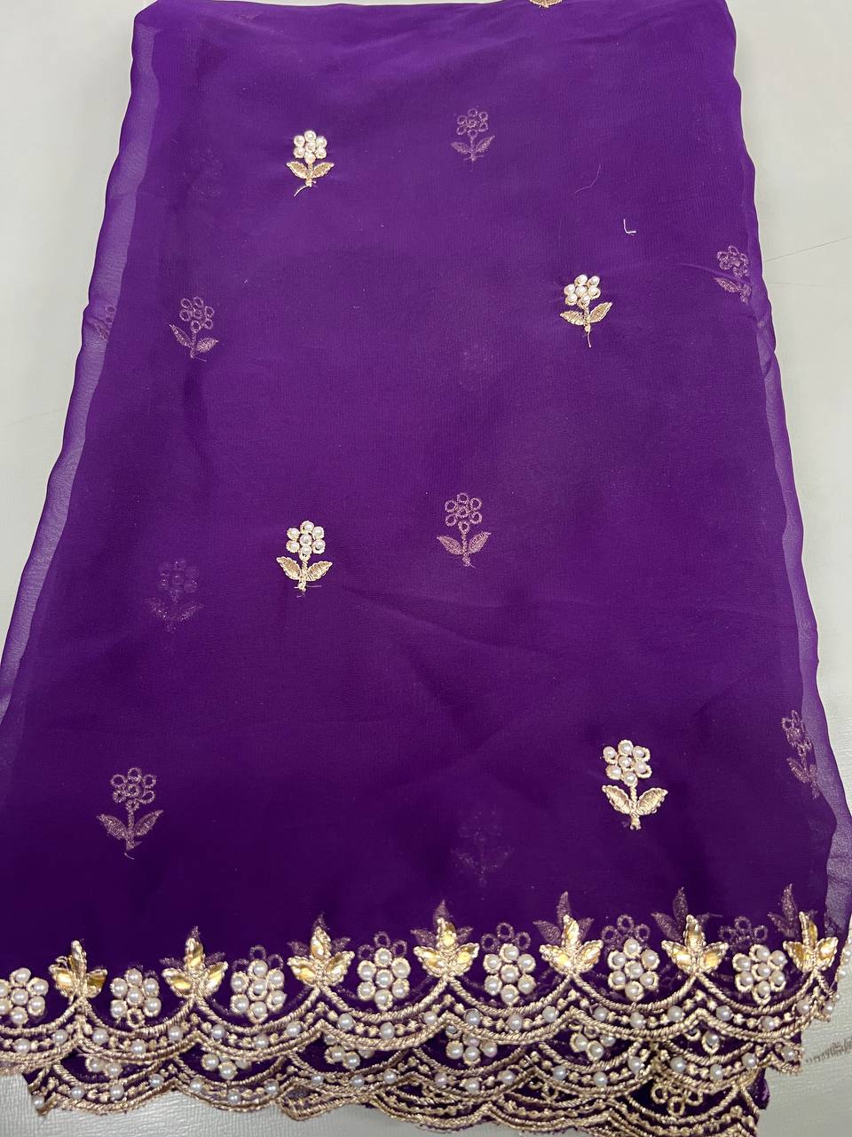 Fancy Sarees Without Blouse