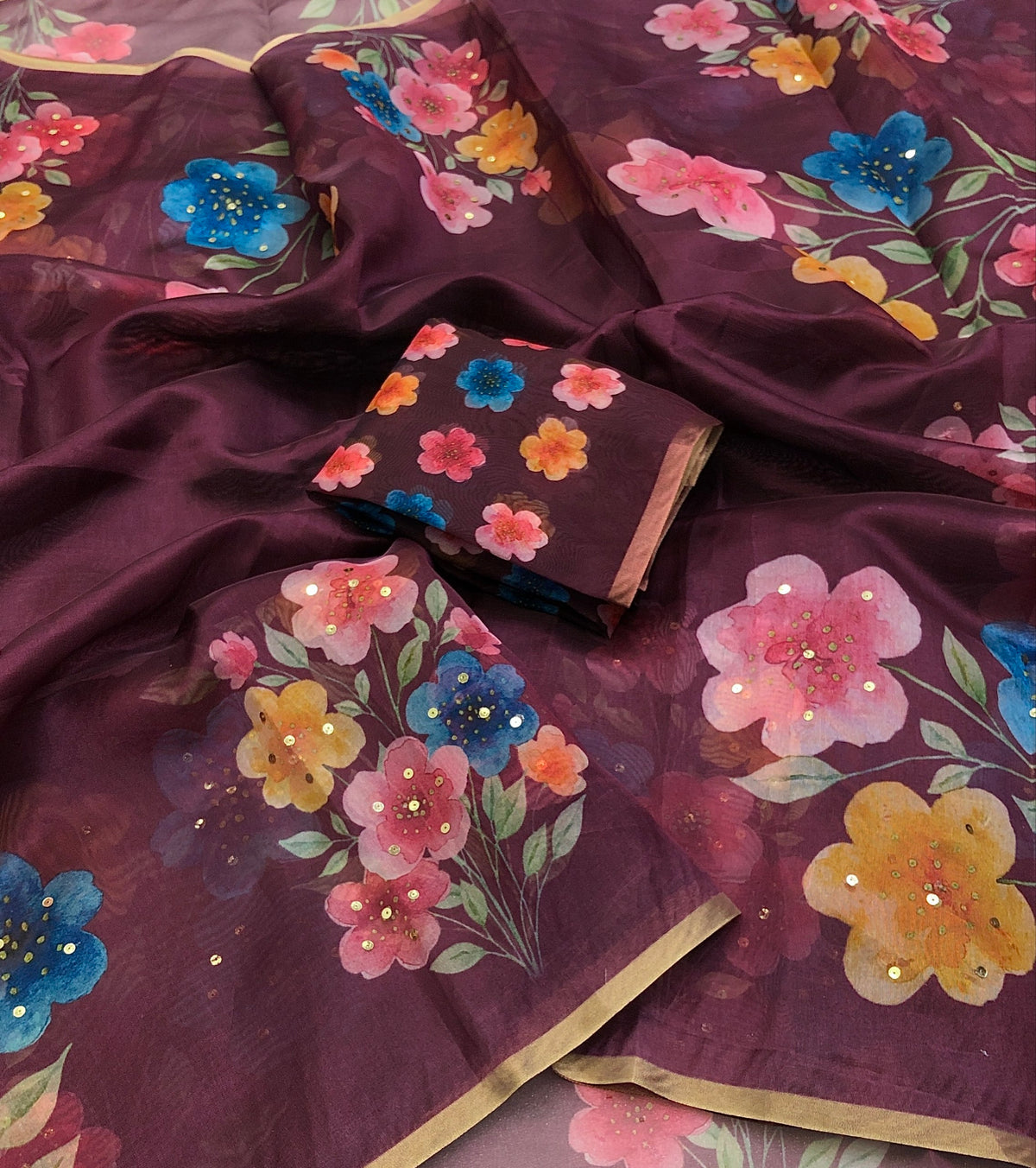 #Color_Maroon