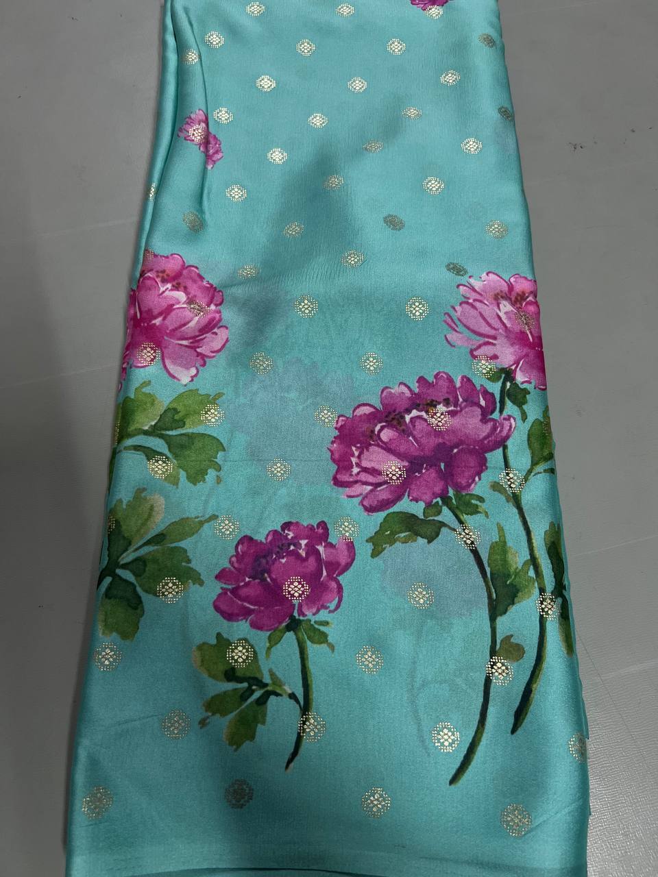 Fancy dual shade weaving with sequence &amp; siroski work sarees with blouse