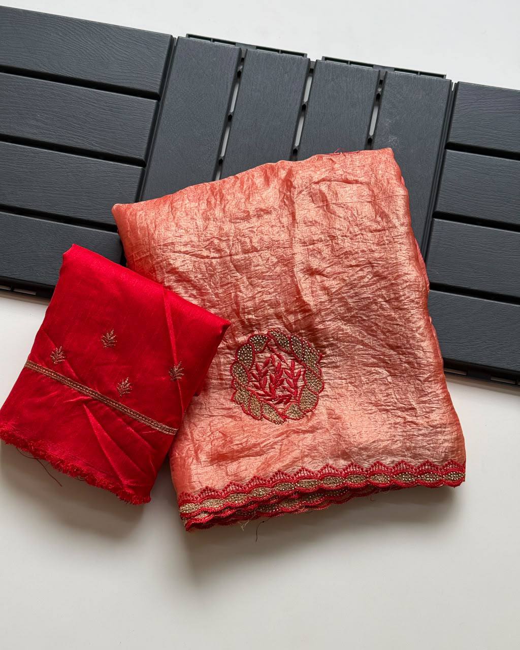 #Color_Red