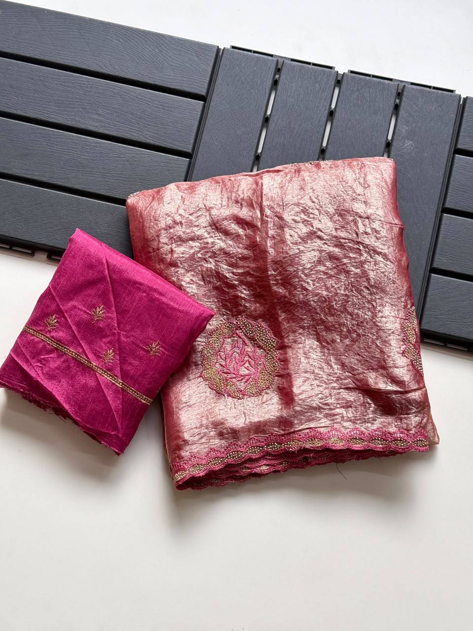 #Color_Pink