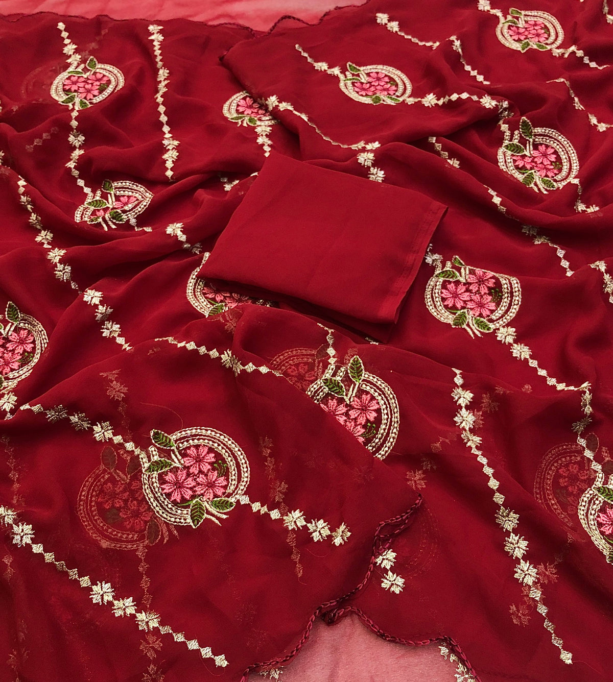#Color_Maroon