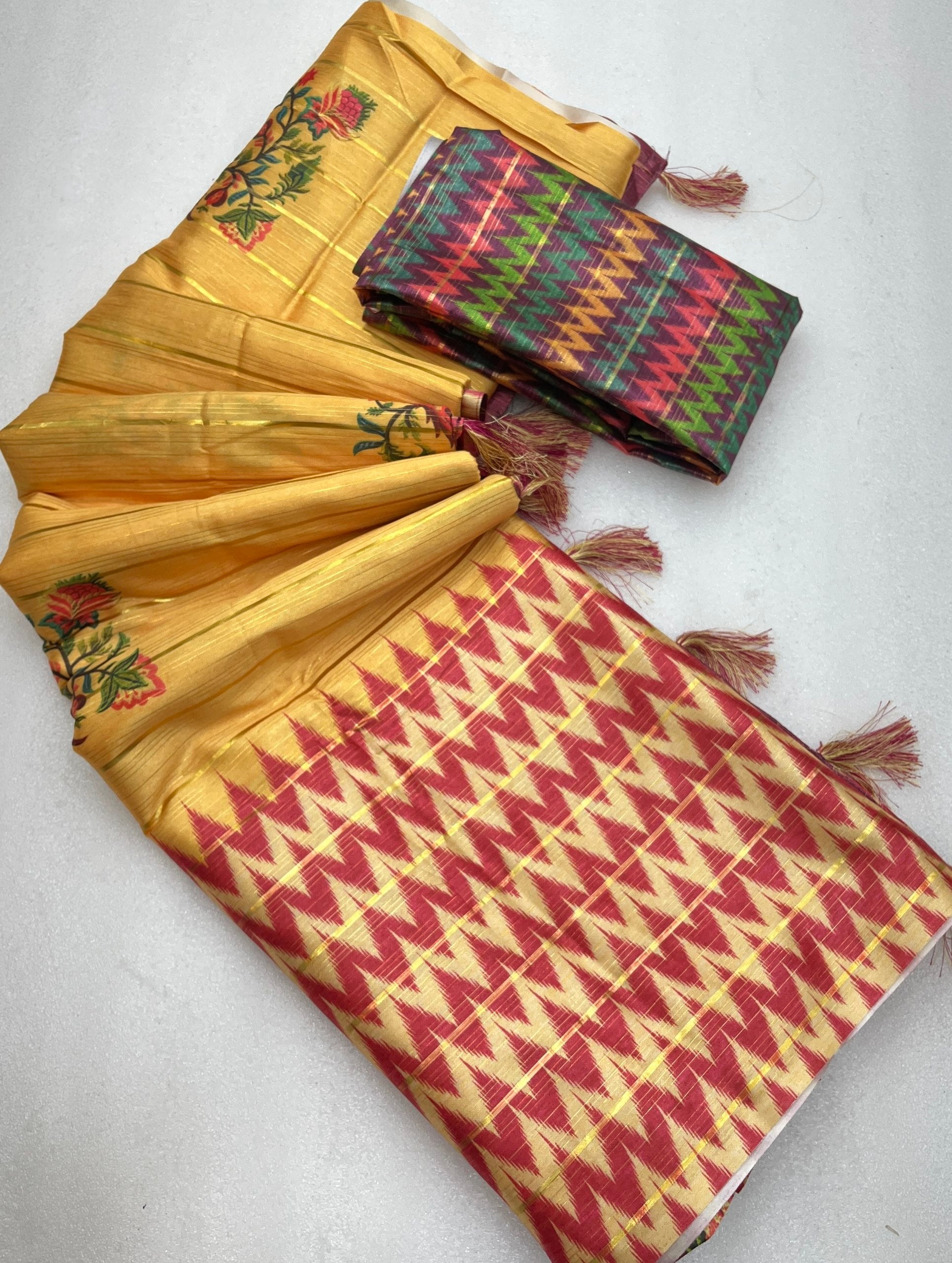 #Color_Yellow