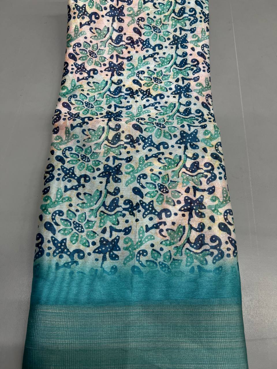 Soft Linen Printed, Furr & Foil Work Sarees with Blouse