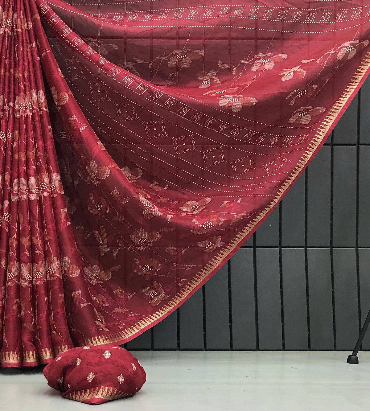 #Color_Maroon