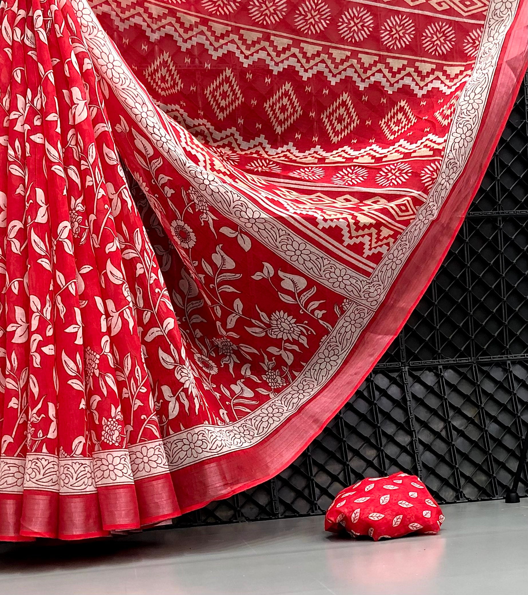 #COlor_Red
