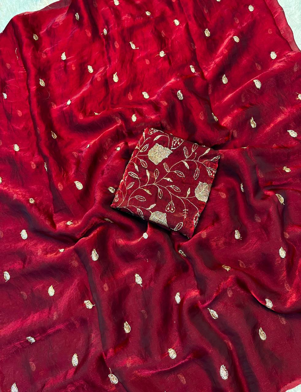#Color_Maroon