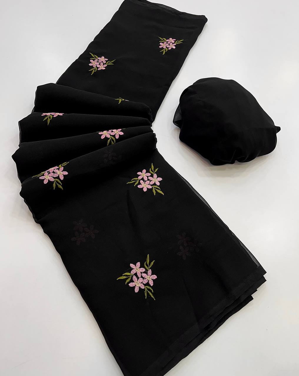 #Color_Black