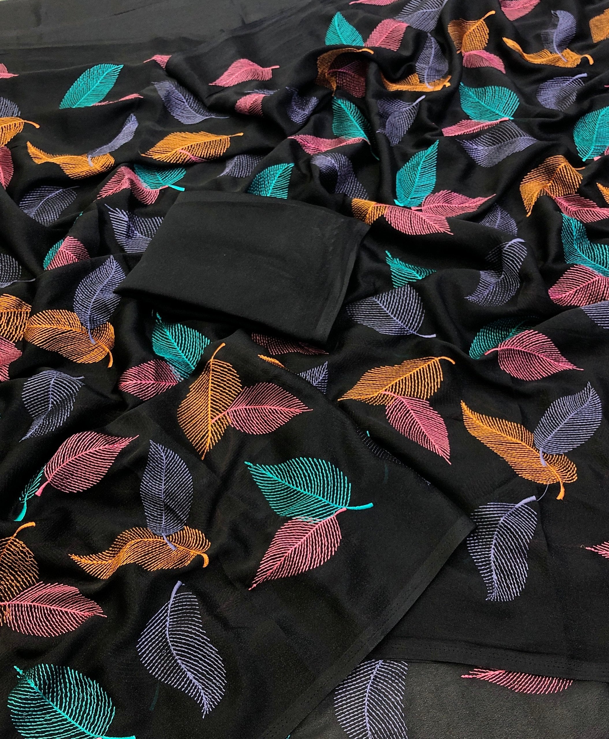 #COlor_Black