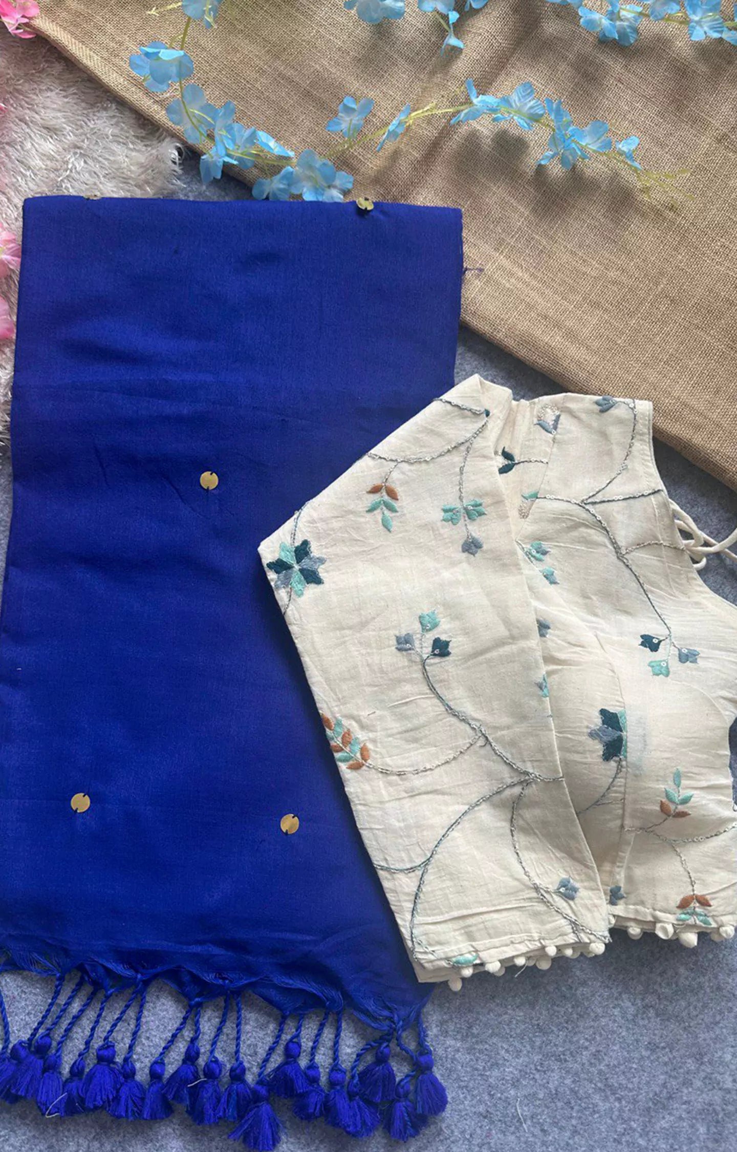 #Color_RoyalBLue