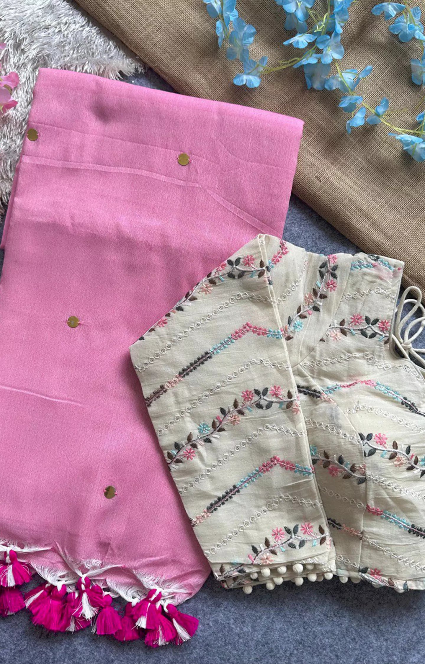 #Color_Pink