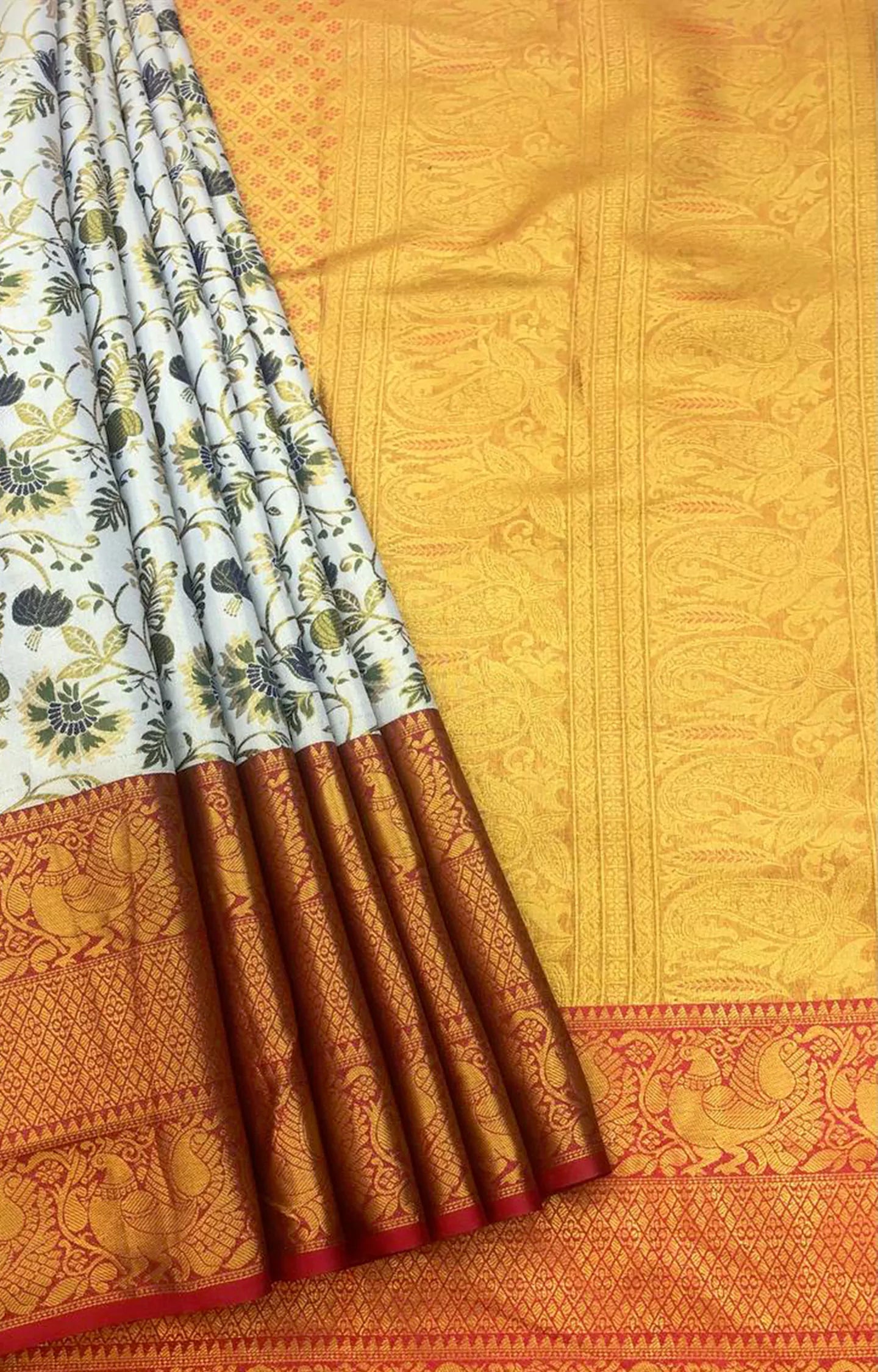 RAIMA KANJIVARAM PATTU SILK SAREE WITH WEAVING