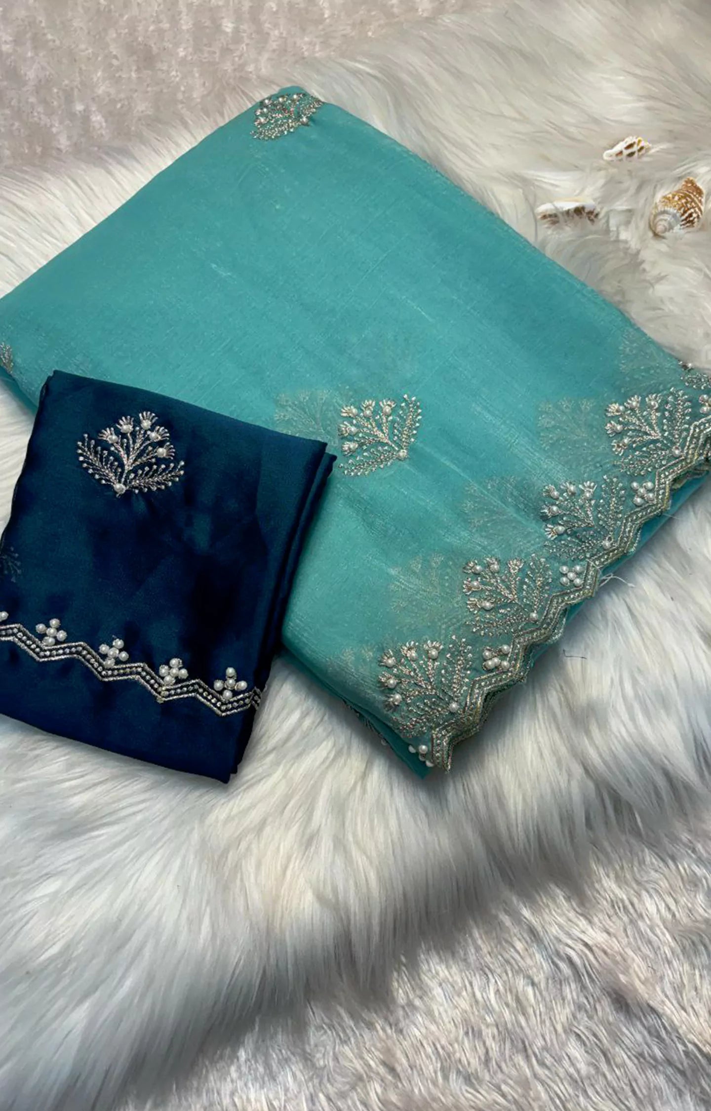 QERSAL SOFT CRUNCHY SAREE