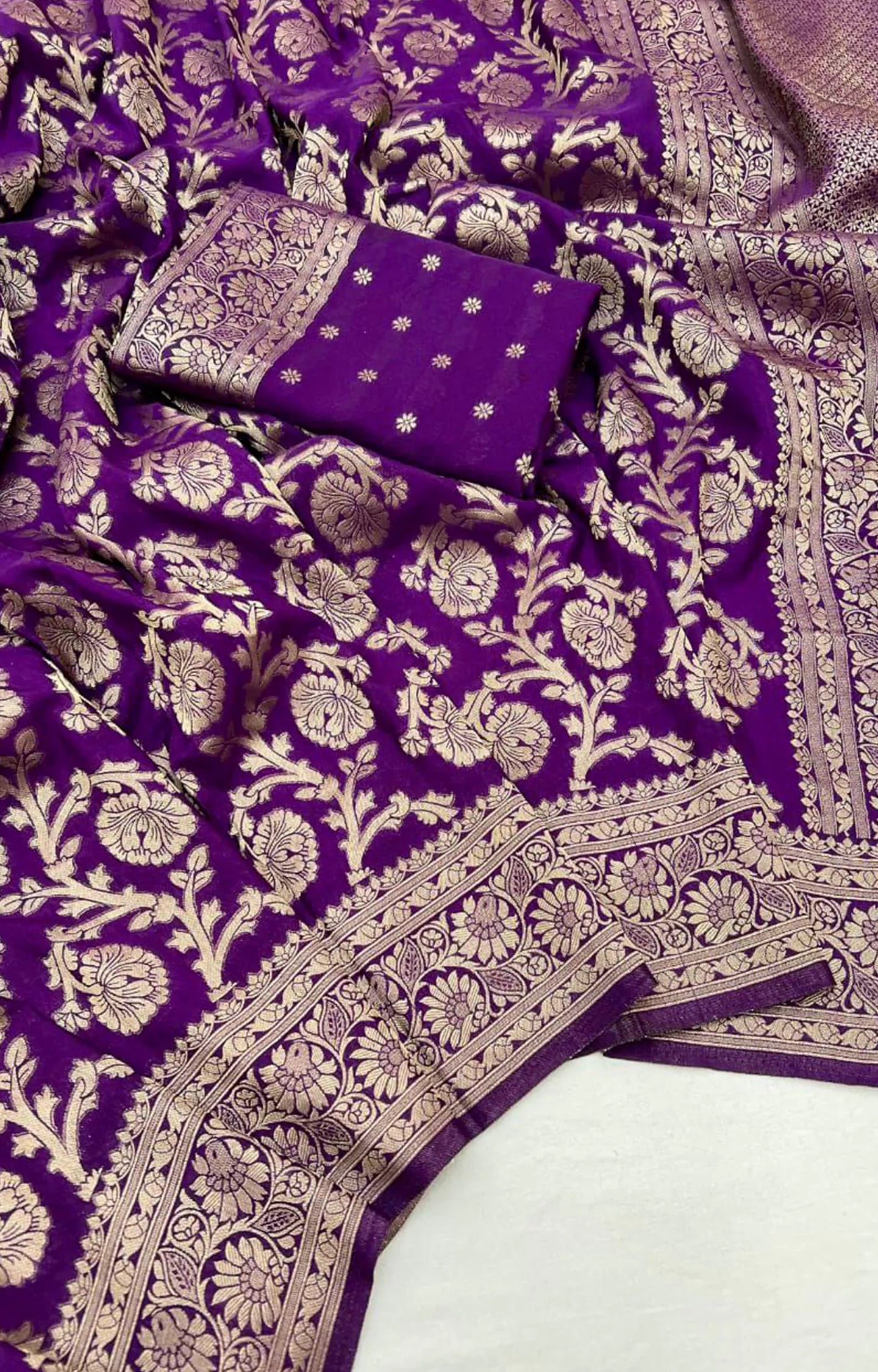 DAIMA PURE SOFT KHADI GEORGETTE SILK SAREE