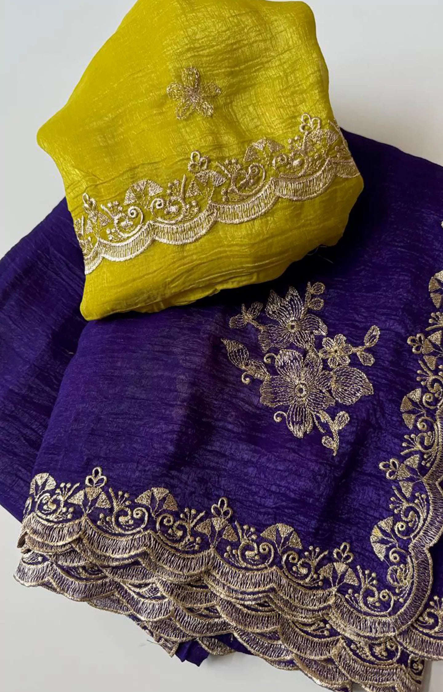 JAMONI BEAUTIFUL PREMIUM QUALITY CRUNCHY SAREE