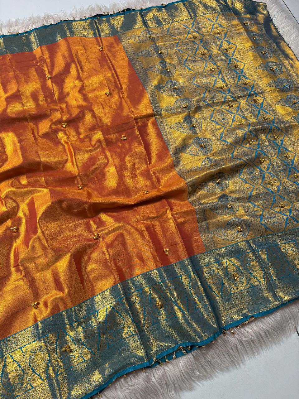 Ghungru Kanjiviram Zari Weaving Saree